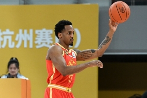 华体会体育-放虎归山！媒体人：广厦经过这场起死回生后 已然真正回血