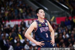 华体会官网-记者：广东系列赛经验丰富&amp;调整力联盟一流 上海打成这样已很难得